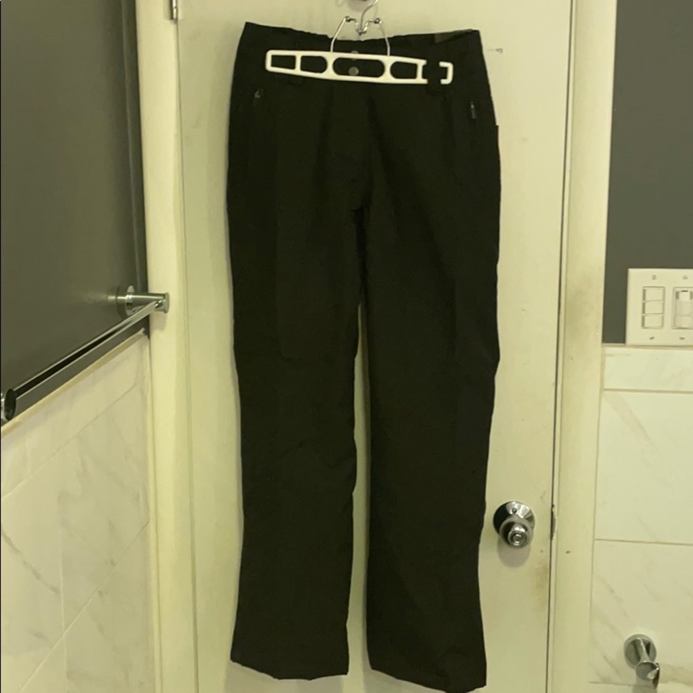 Women’s brand new snow pants